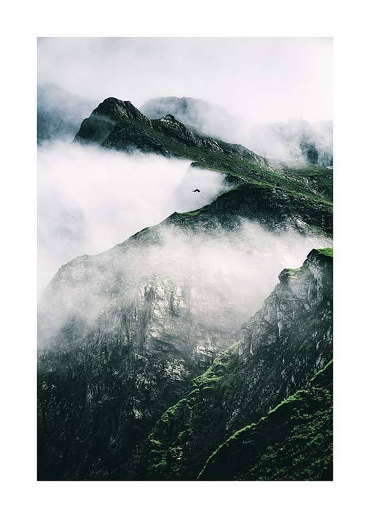 Rugged Misty Mountains Poster / Naturmotiv hos Desenio AB (11632)