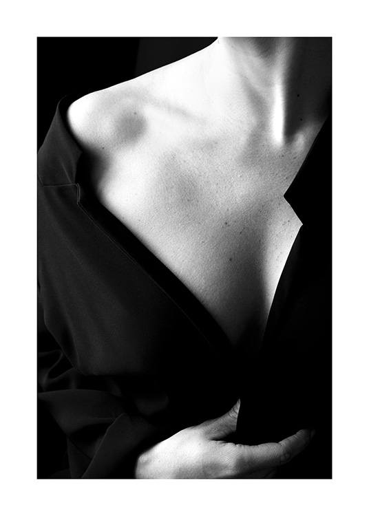 Woman in Black Poster / Svartvita hos Desenio AB (12023)