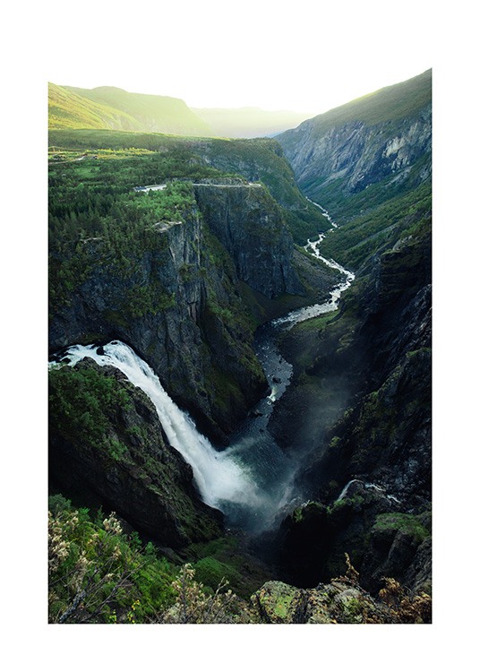 Vøringfossen Waterfall Poster / Naturmotiv hos Desenio AB (12079)