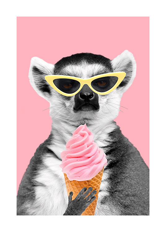 Lemur With Ice Cream Poster / Barntavlor hos Desenio AB (12477)