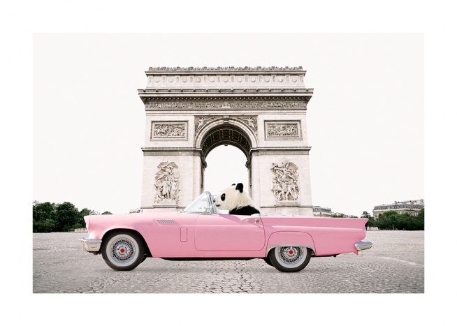  - Fotografi av en panda som kör en rosa bil framför Triumfbågen i Paris