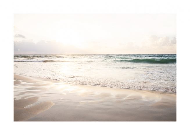  – Fotografi av hav och strand i solnedgång