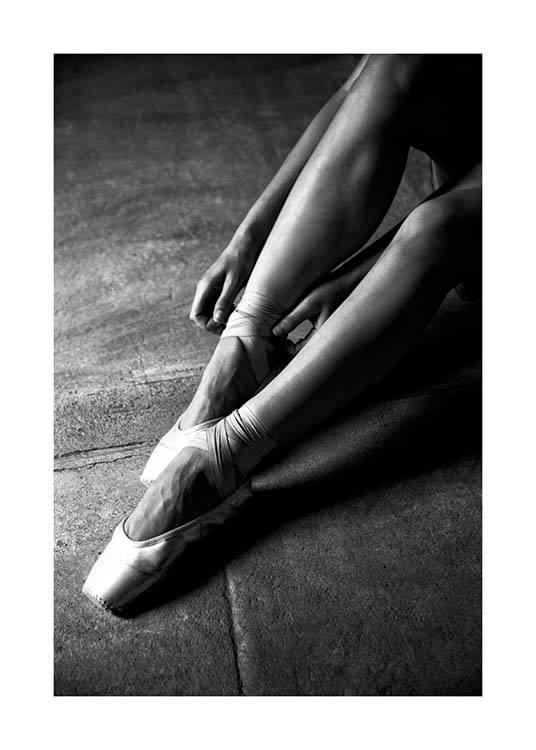 Ballerina Dancer No3 Poster / Svartvita hos Desenio AB (3807)