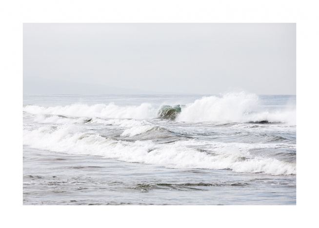  - Fotografi i pastellnyanser med havsvågor som närmar sig stranden